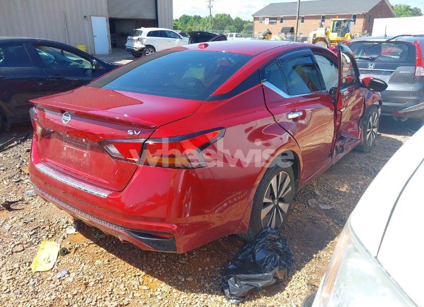Photo 4 of 2019 Nissan Altima 2.5 SV (VIN 1N4BL4DV4KC108657)