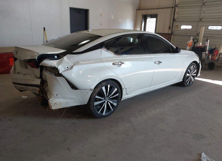 Photo 4 of 2019 Nissan Altima 2.5 SV (VIN 1N4BL4DV4KC152609)