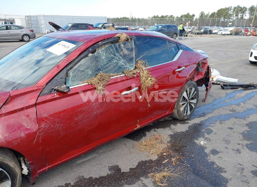 Photo 17 of 2020 Nissan Altima SV FWD (VIN 1N4BL4DV4LC145709)