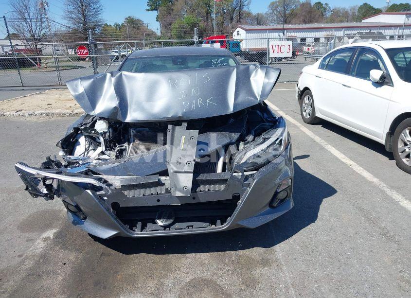 Photo 13 of 2020 Nissan Altima SV FWD (VIN 1N4BL4DV4LC167077)