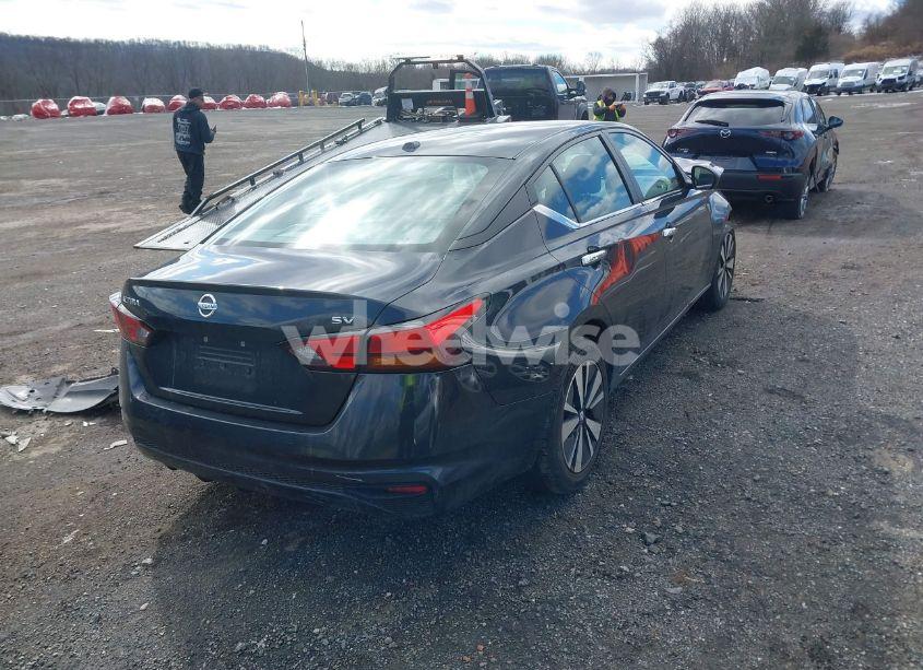 Photo 4 of 2022 Nissan Altima SV FWD (VIN 1N4BL4DV4NN305191)