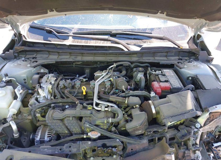 Photo 10 of 2022 Nissan Altima SV FWD (VIN 1N4BL4DV4NN328762)