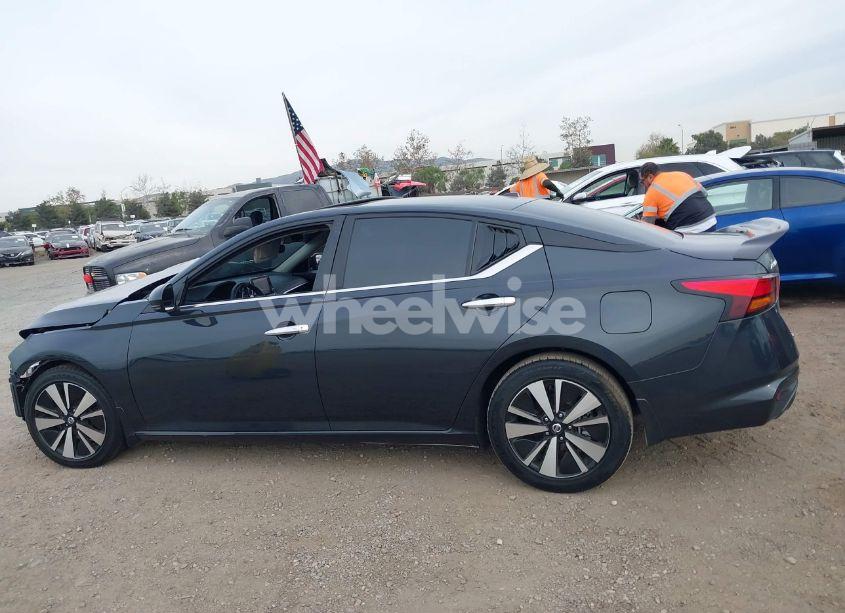 Photo 14 of 2022 Nissan Altima SV FWD (VIN 1N4BL4DV4NN361583)