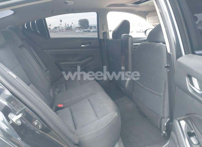 Photo 8 of 2022 Nissan Altima SV FWD (VIN 1N4BL4DV4NN361583)