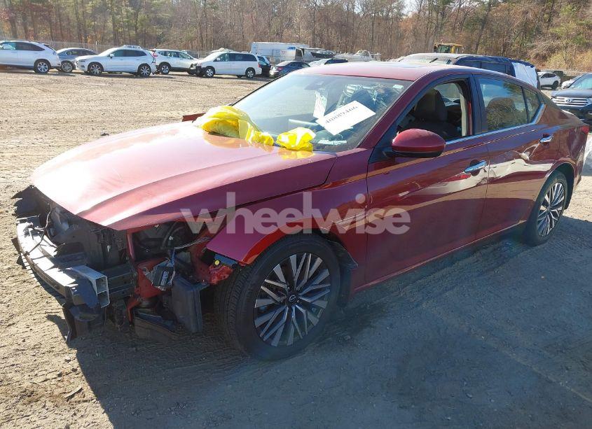 Photo 2 of 2023 Nissan Altima SV FWD (VIN 1N4BL4DV4PN301886)