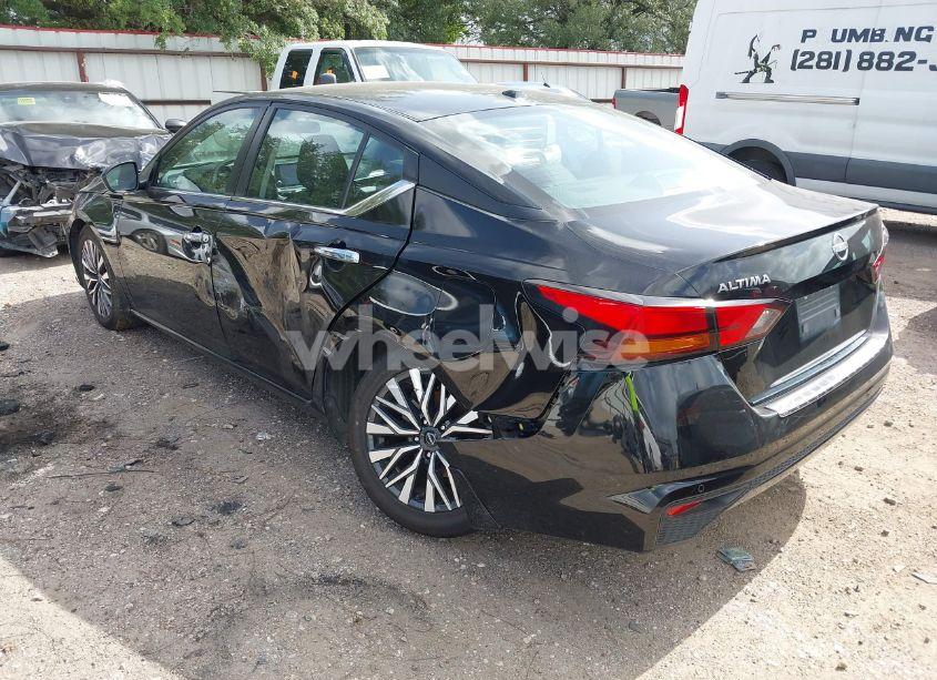 Photo 3 of 2023 Nissan Altima SV FWD (VIN 1N4BL4DV4PN362767)