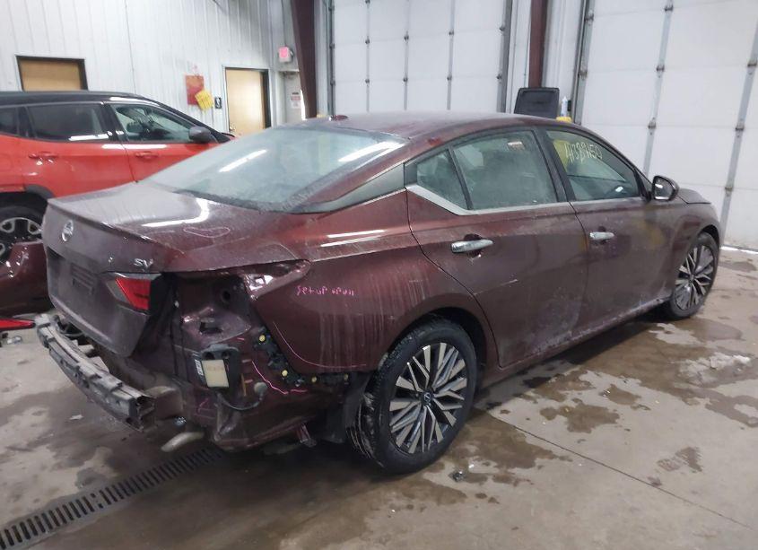 Photo 4 of 2023 Nissan Altima SV FWD (VIN 1N4BL4DV4PN375566)
