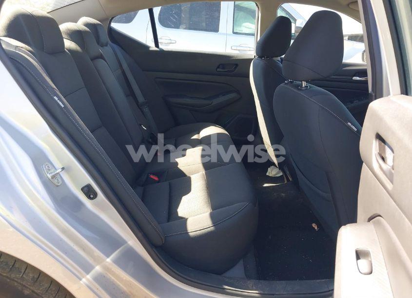 Photo 8 of 2024 Nissan Altima SV FWD (VIN 1N4BL4DV4RN303074)