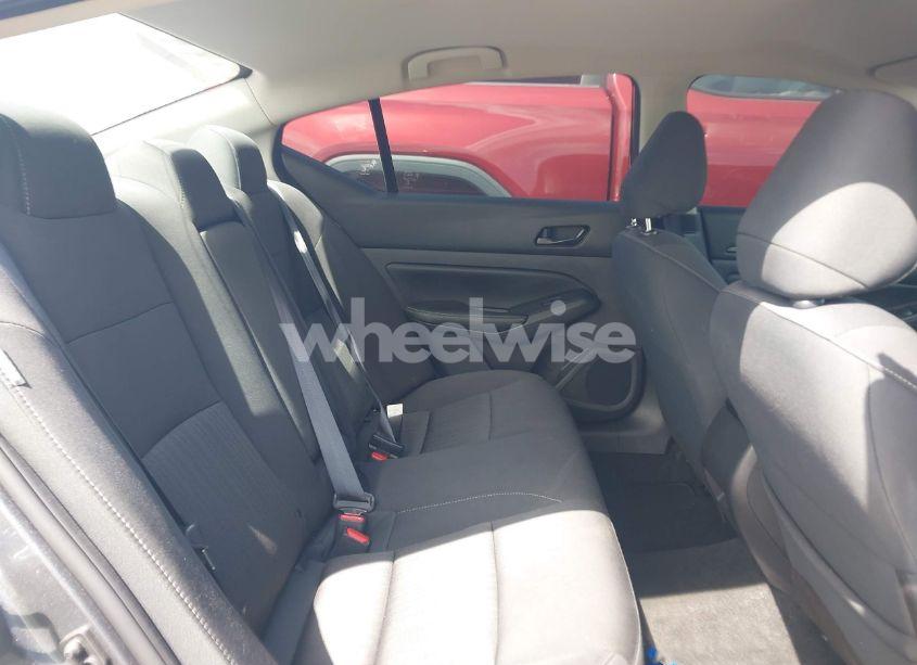 Photo 8 of 2024 Nissan Altima SV FWD (VIN 1N4BL4DV4RN322031)