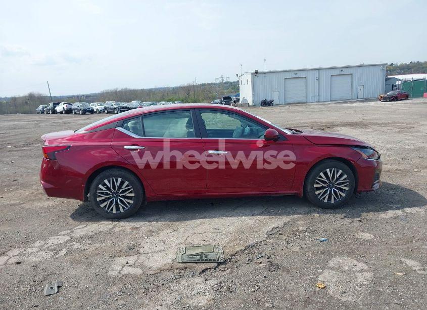 Photo 13 of 2024 Nissan Altima SV FWD (VIN 1N4BL4DV4RN344997)