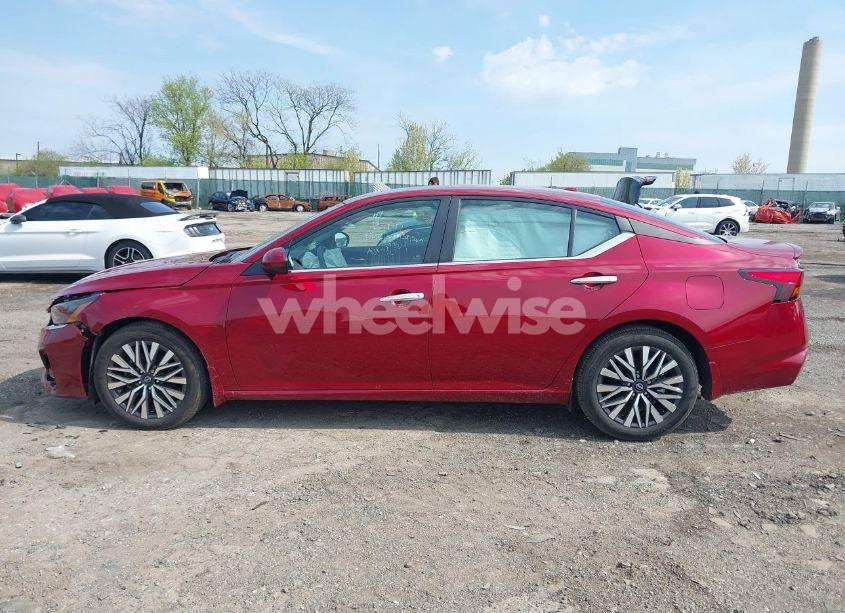 Photo 14 of 2024 Nissan Altima SV FWD (VIN 1N4BL4DV4RN344997)