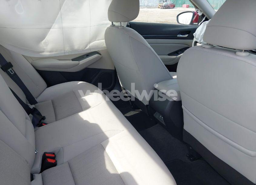 Photo 8 of 2024 Nissan Altima SV FWD (VIN 1N4BL4DV4RN344997)