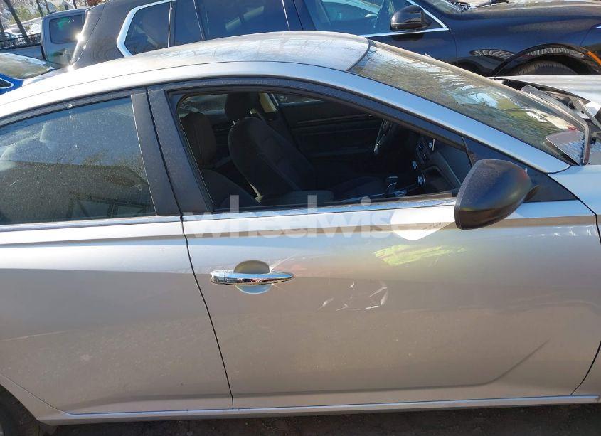 Photo 13 of 2024 Nissan Altima SV FWD (VIN 1N4BL4DV4RN346765)