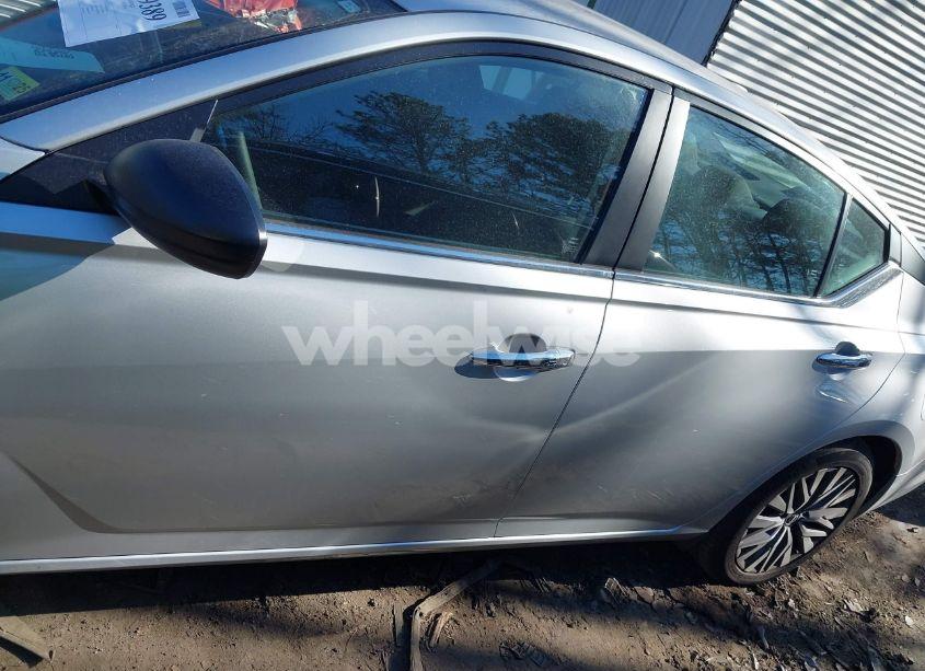 Photo 14 of 2024 Nissan Altima SV FWD (VIN 1N4BL4DV4RN346765)