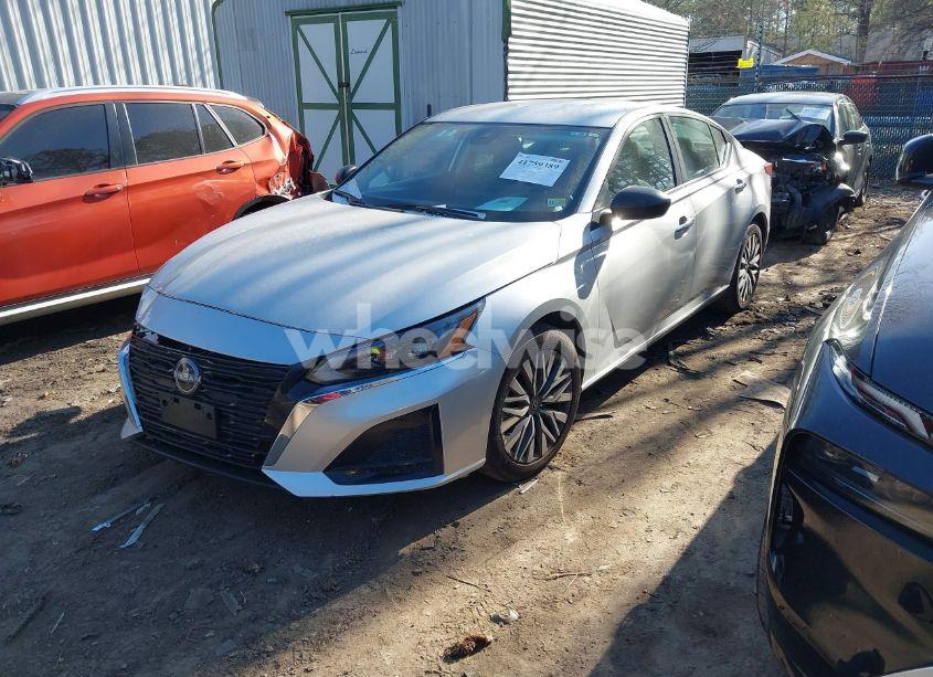 Photo 2 of 2024 Nissan Altima SV FWD (VIN 1N4BL4DV4RN346765)