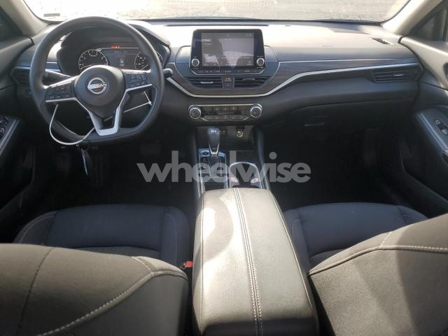 Photo 4 of 2024 NISSAN ALTIMA SV (VIN 1N4BL4DV4RN353456)