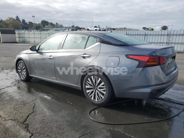 Photo 8 of 2024 NISSAN ALTIMA SV (VIN 1N4BL4DV4RN353456)