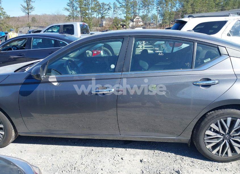 Photo 14 of 2024 Nissan Altima SV FWD (VIN 1N4BL4DV4RN364912)