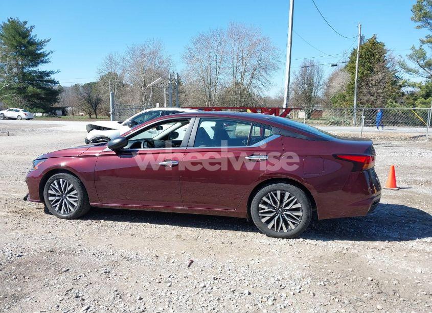 Photo 14 of 2024 Nissan Altima SV FWD (VIN 1N4BL4DV4RN383539)