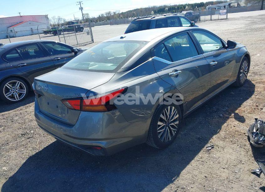 Photo 4 of 2024 Nissan Altima SV FWD (VIN 1N4BL4DV4RN423635)