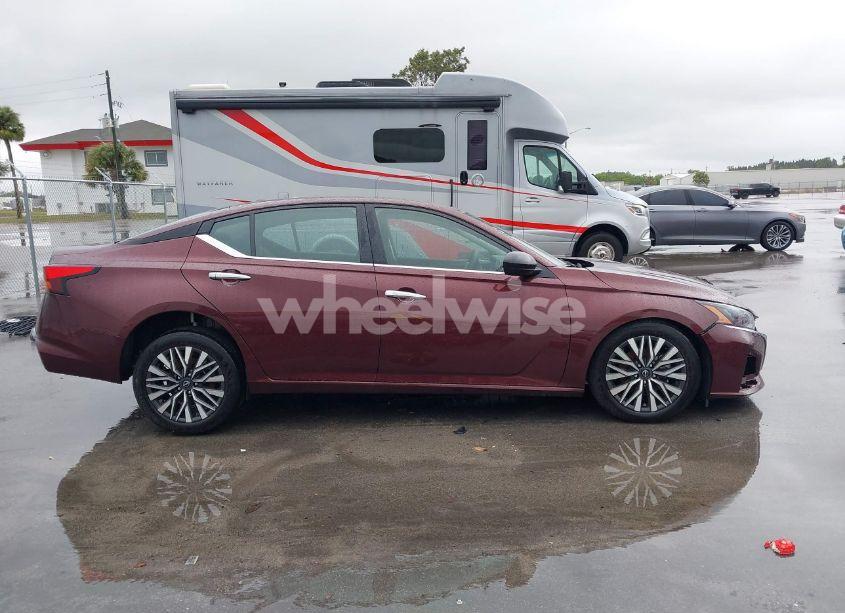 Photo 14 of 2025 Nissan Altima SV FWD (VIN 1N4BL4DV4SN302948)