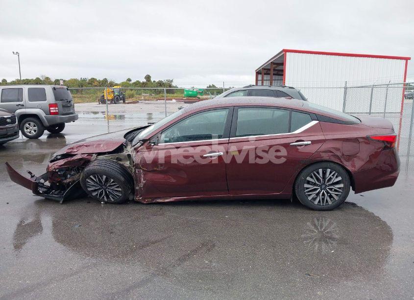 Photo 15 of 2025 Nissan Altima SV FWD (VIN 1N4BL4DV4SN302948)