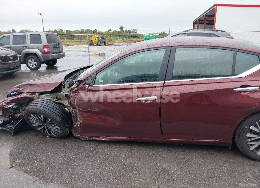 Photo 21 of 2025 Nissan Altima SV FWD (VIN 1N4BL4DV4SN302948)