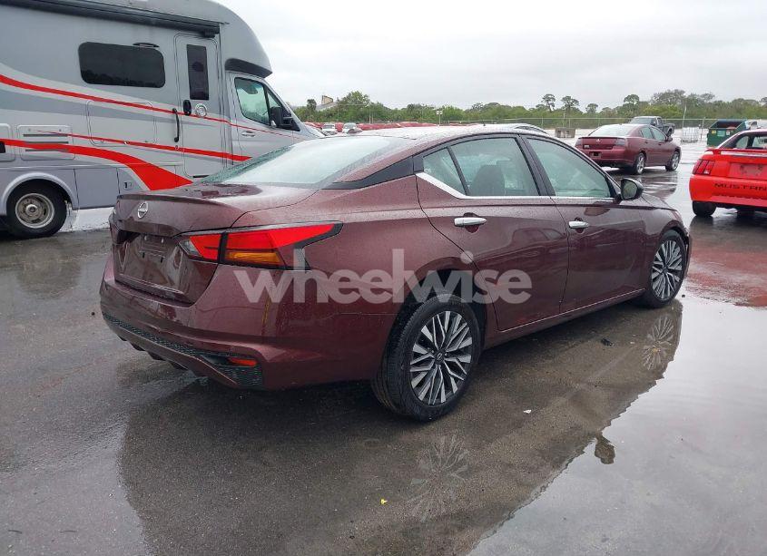 Photo 4 of 2025 Nissan Altima SV FWD (VIN 1N4BL4DV4SN302948)