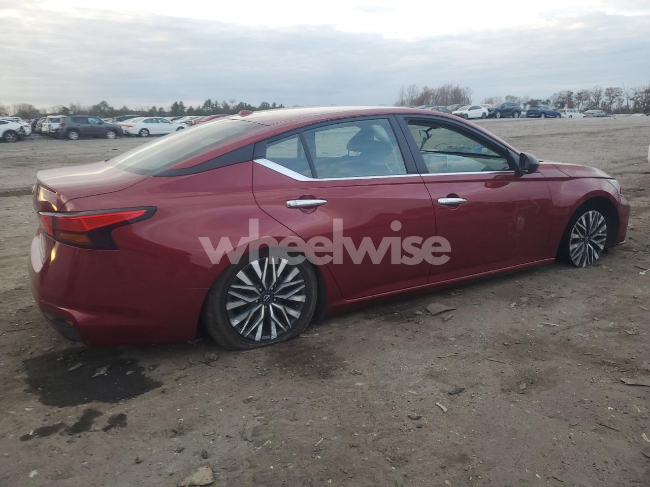 Photo 3 of 2025 NISSAN ALTIMA SV (VIN 1N4BL4DV4SN304036)