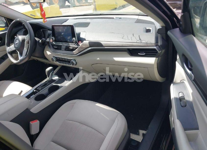 Photo 5 of 2025 Nissan Altima SV FWD (VIN 1N4BL4DV4SN305686)