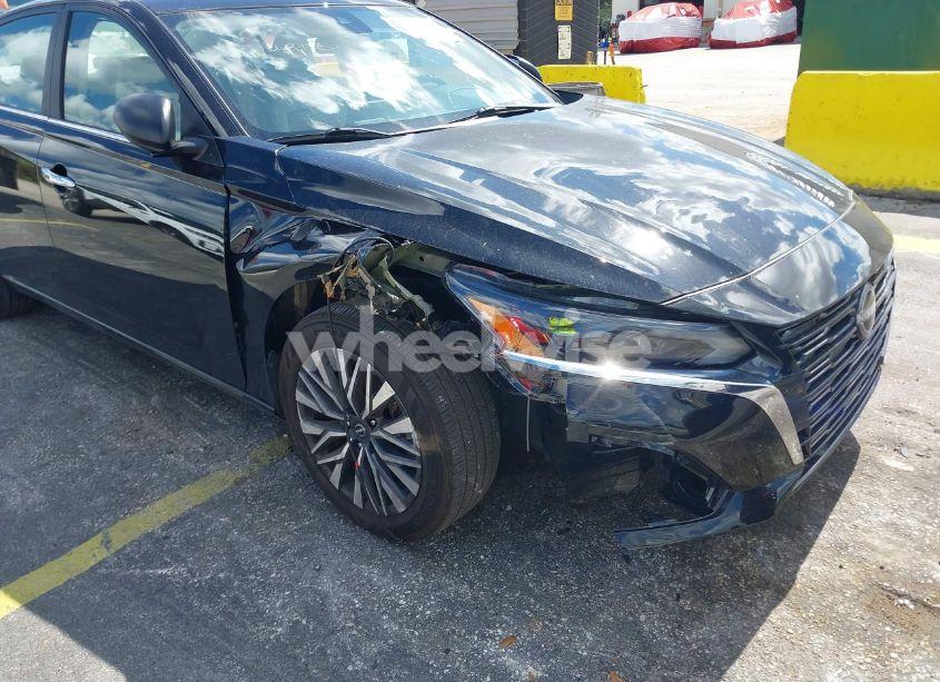 Photo 6 of 2025 Nissan Altima SV FWD (VIN 1N4BL4DV4SN305686)