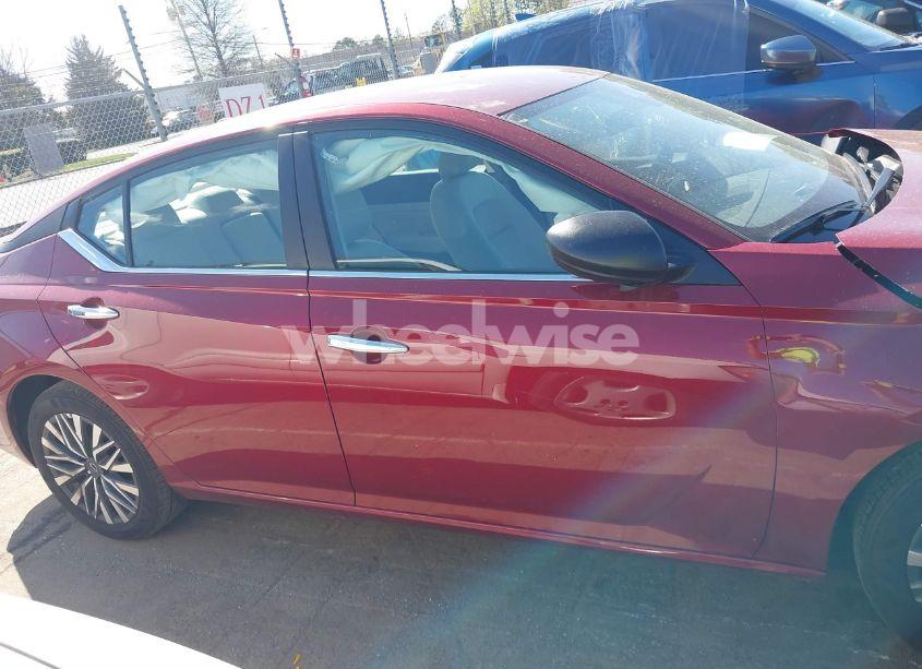 Photo 13 of 2025 Nissan Altima SV FWD (VIN 1N4BL4DV4SN307776)