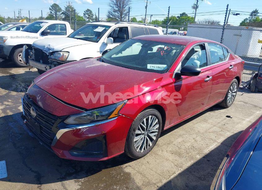 Photo 2 of 2025 Nissan Altima SV FWD (VIN 1N4BL4DV4SN307776)