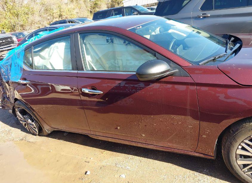 Photo 13 of 2025 Nissan Altima SV FWD (VIN 1N4BL4DV4SN325081)