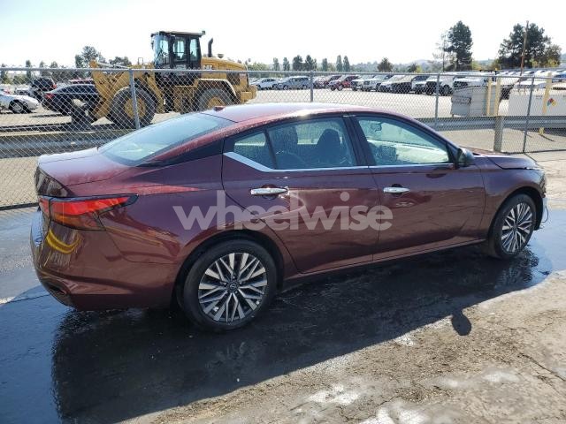Photo 2 of 2025 NISSAN ALTIMA SV (VIN 1N4BL4DV4SN333987)