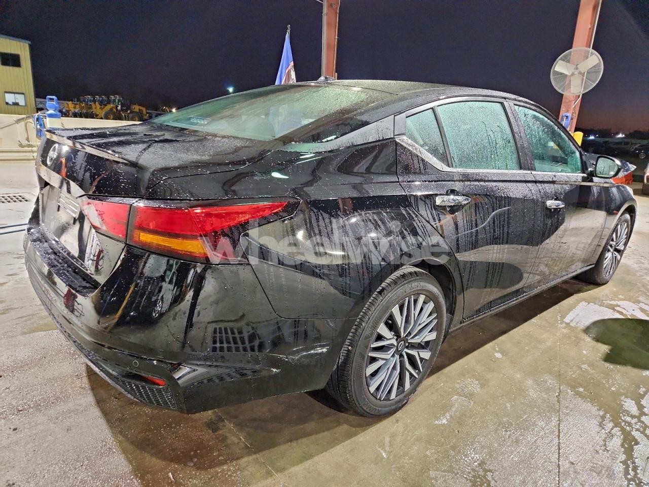 Photo 3 of 2025 NISSAN ALTIMA SV (VIN 1N4BL4DV4SN344326)