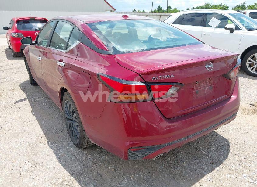 Photo 3 of 2025 Nissan Altima SV FWD (VIN 1N4BL4DV4SN361529)