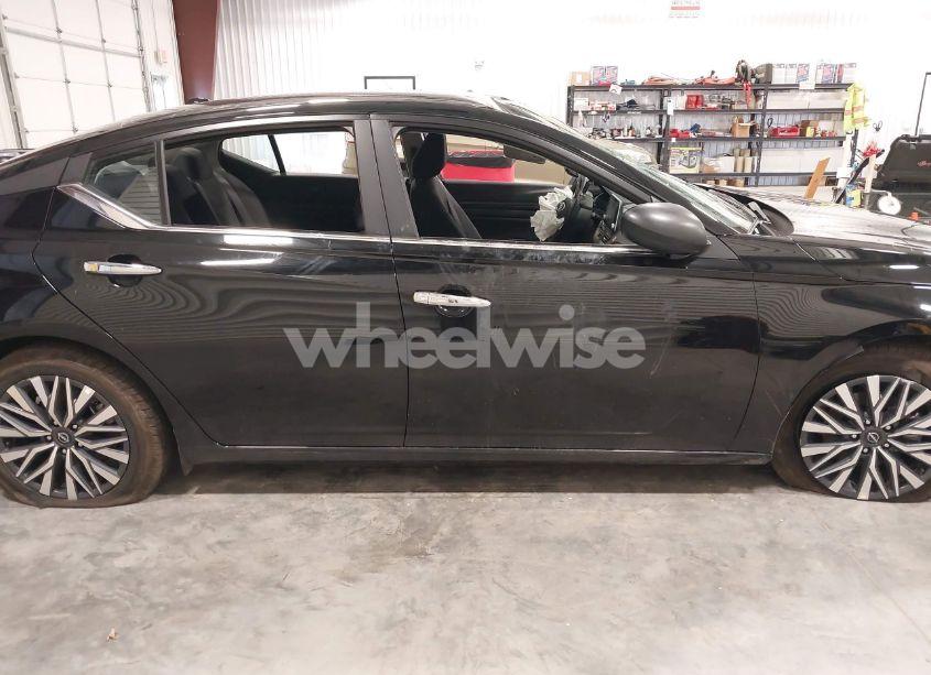 Photo 12 of 2025 Nissan Altima SV FWD (VIN 1N4BL4DV4SN363409)