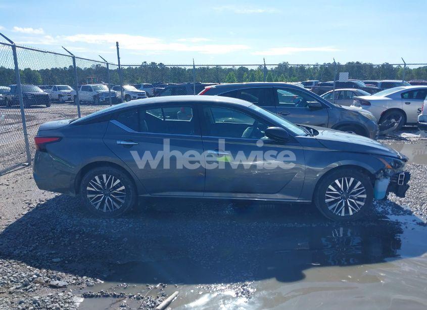 Photo 14 of 2025 Nissan Altima SV FWD (VIN 1N4BL4DV4SN373499)