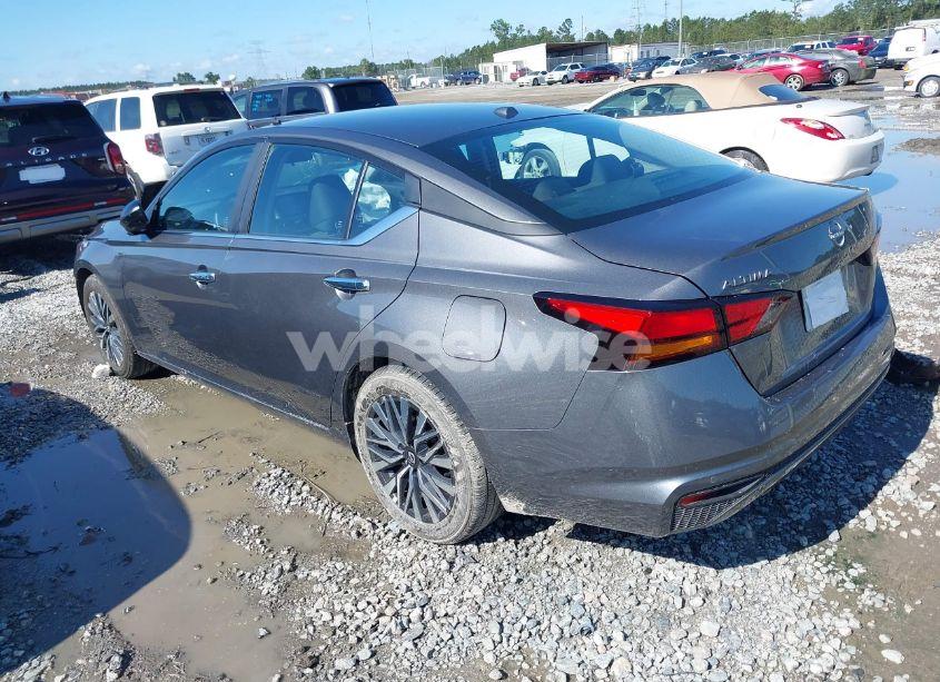 Photo 3 of 2025 Nissan Altima SV FWD (VIN 1N4BL4DV4SN373499)