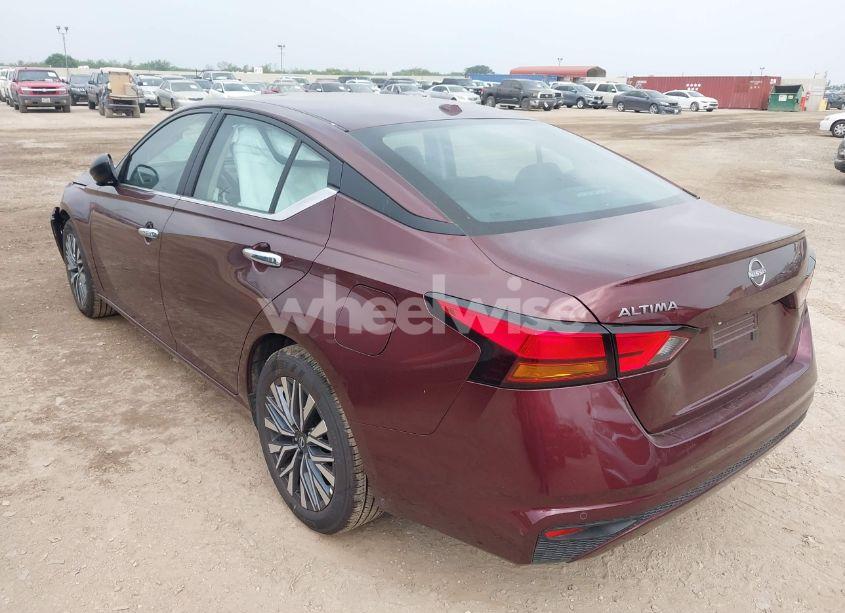 Photo 3 of 2025 Nissan Altima SV FWD (VIN 1N4BL4DV4SN373583)