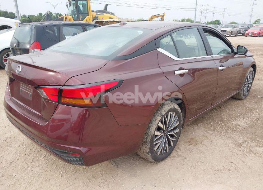 Photo 4 of 2025 Nissan Altima SV FWD (VIN 1N4BL4DV4SN373583)