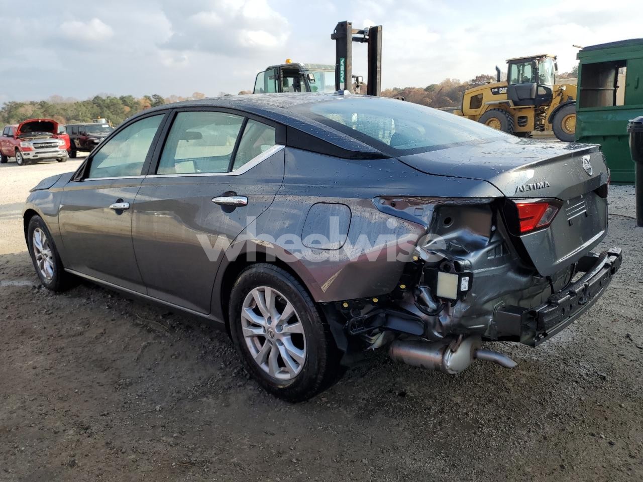 2025 NISSAN ALTIMA SV