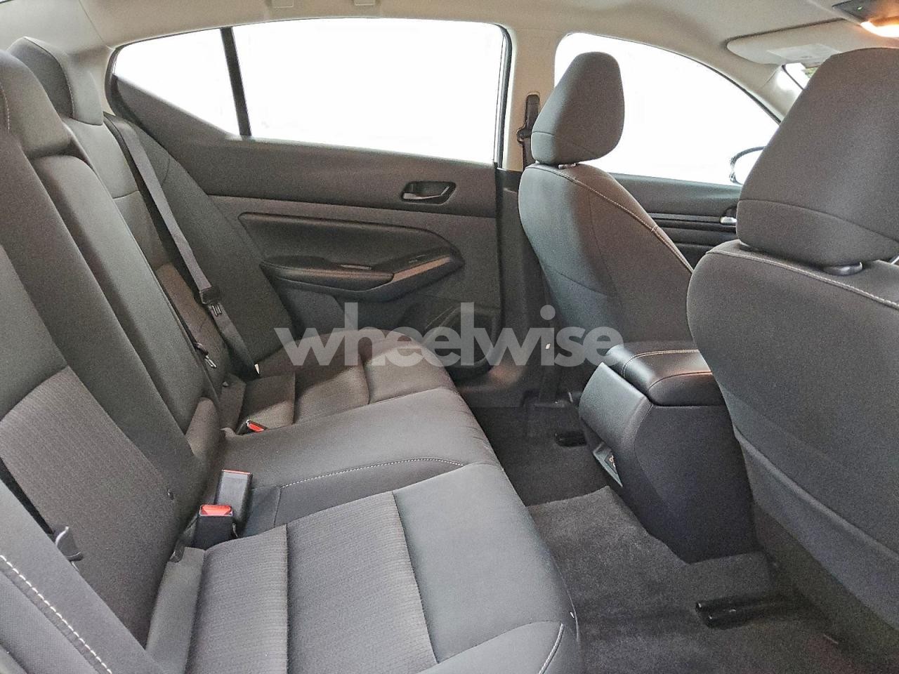 Photo 10 of 2025 NISSAN ALTIMA SV (VIN 1N4BL4DV4SN393963)