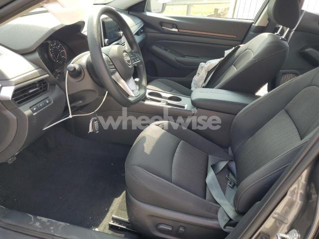 2025 NISSAN ALTIMA SV (VIN 1N4BL4DV4SN409028) main photo