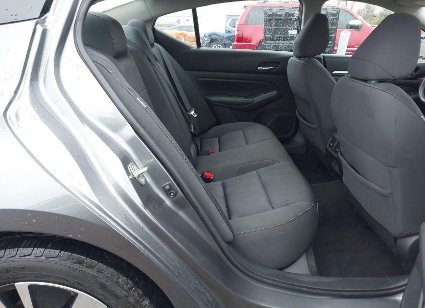 Photo 7 of 2019 Nissan Altima 2.5 SV (VIN 1N4BL4DV5KC143871)