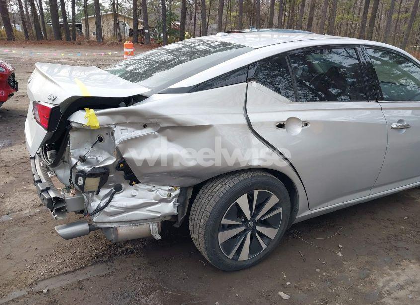 Photo 18 of 2019 Nissan Altima 2.5 SV (VIN 1N4BL4DV5KC149038)