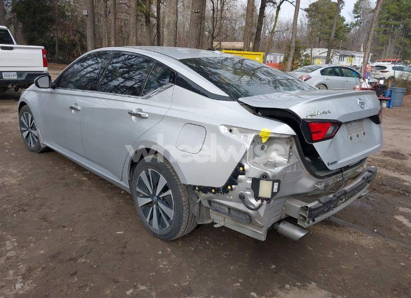 Photo 3 of 2019 Nissan Altima 2.5 SV (VIN 1N4BL4DV5KC149038)