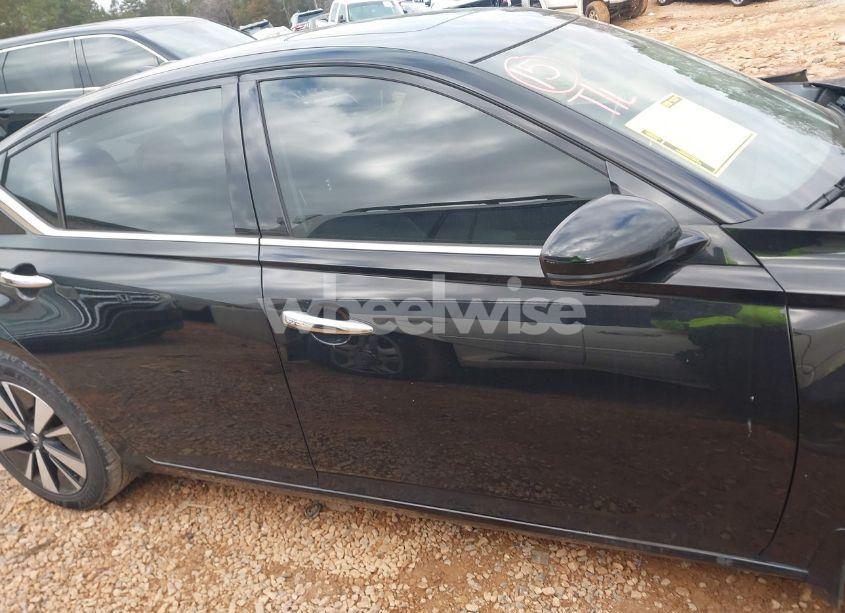 Photo 13 of 2019 Nissan Altima 2.5 SV (VIN 1N4BL4DV5KC166485)