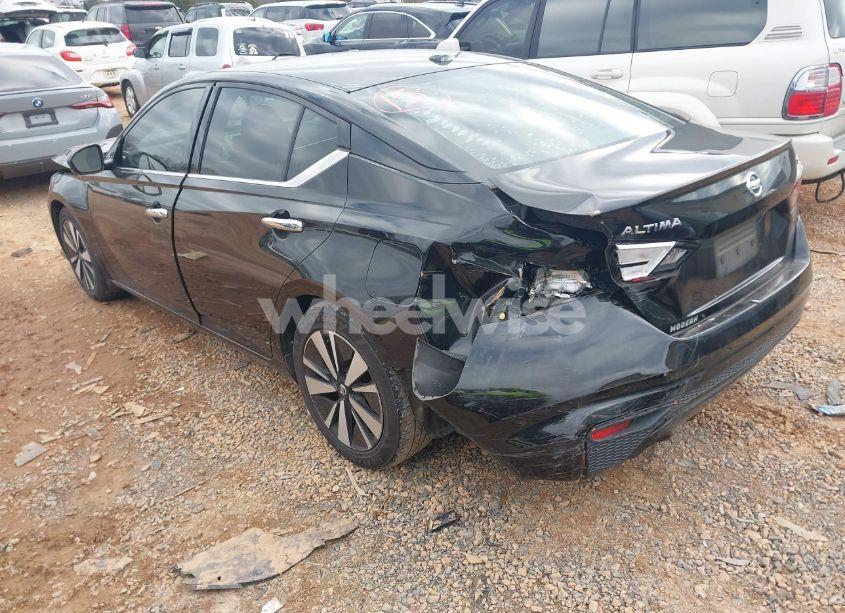 Photo 3 of 2019 Nissan Altima 2.5 SV (VIN 1N4BL4DV5KC166485)